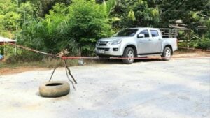 Bomb explosion in Narathiwat kills ranger, injures five