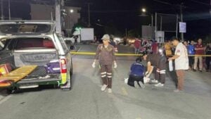 Tragic accident: toddler dies in Nakhon Pathom motorbike fall