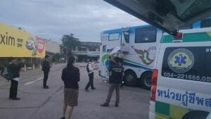 Man found dead on bus in Lampang, no foul play suspected