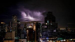 Heavy thunderstorms to hit 50 Thai provinces, warnings issued