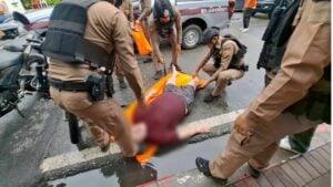Legless British tourist sprawls sparks mile-long jam in Pattaya