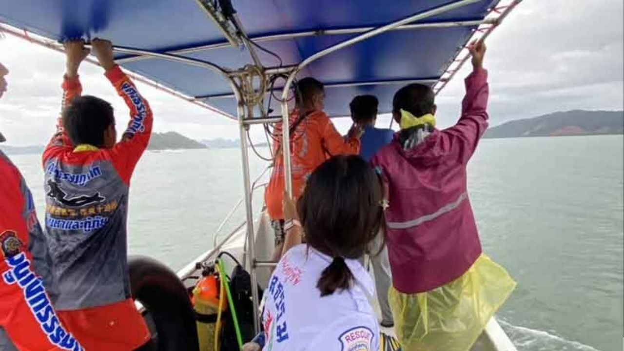 Fishing boat capsizes off Phuket, one rescued, one missing