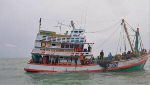 Fishing vessel fire off Surat Thani coast claims one life