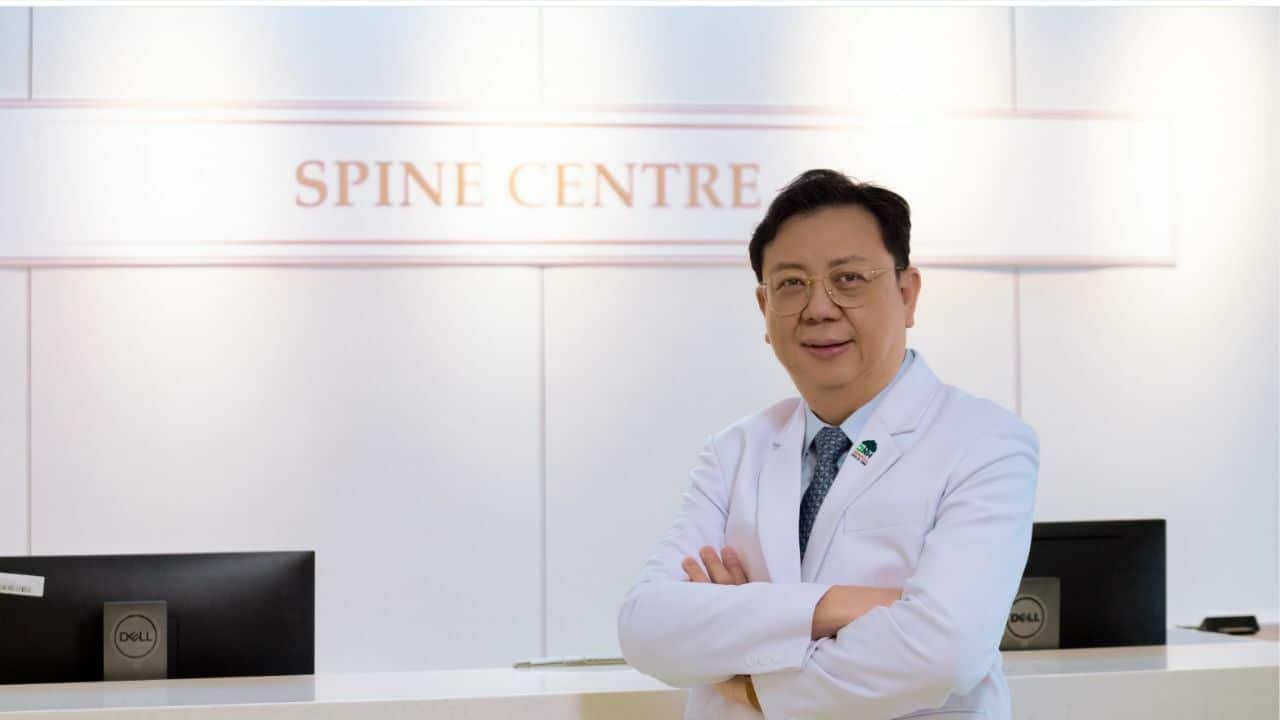 Dr Wicharn of BNH hospital