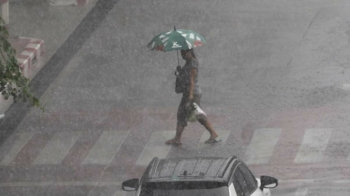 Heavy rainfall warning issued for 40 Thai provinces