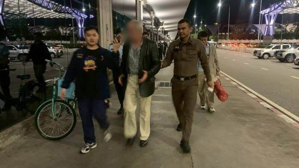 Latvian man caught smuggling heroin into Thailand