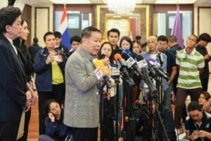 Thai ex-police chief targets Hun Sen in legal complaint