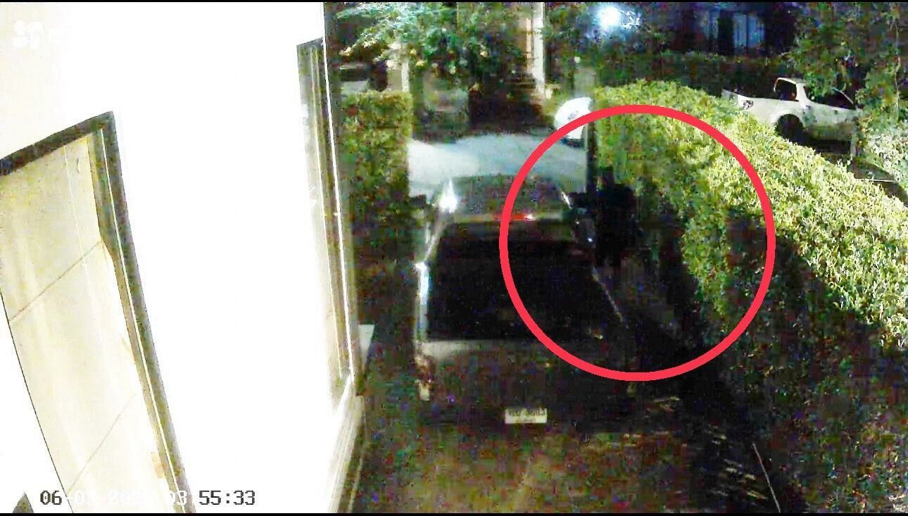 Burglar nicks bling and cash in Pattaya pool villa theft | News by Thaiger