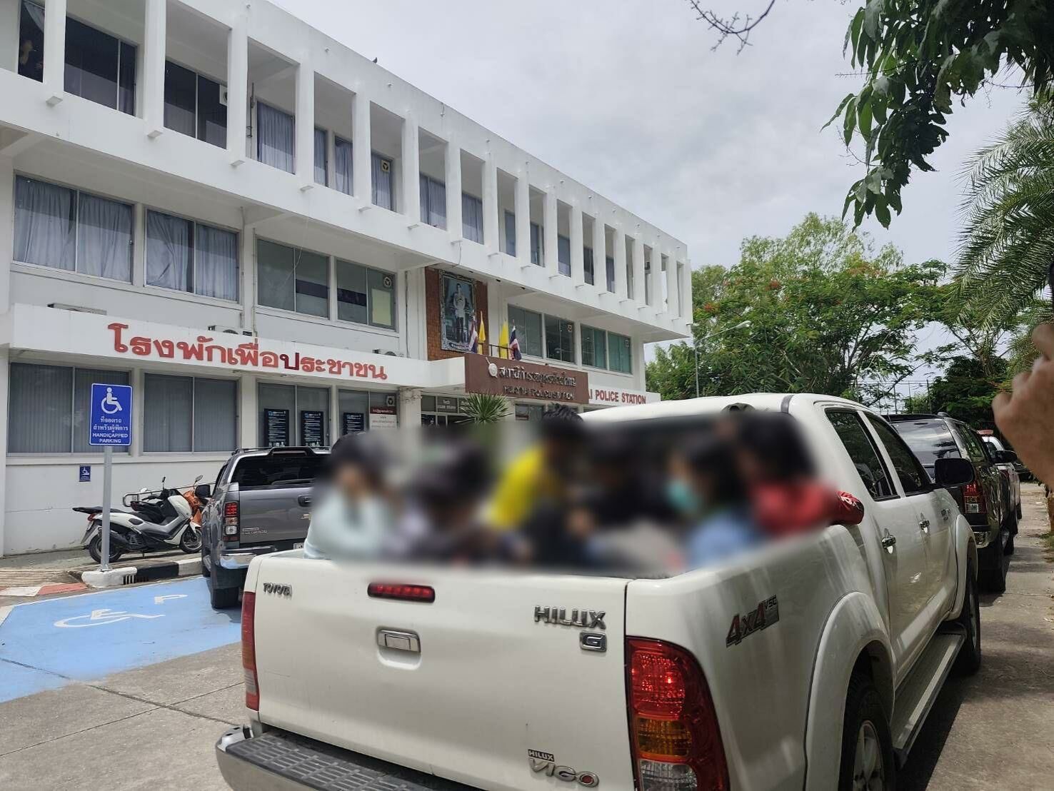 Visa Las Vegas: Cops bust illegal workers in Chon Buri | News by Thaiger