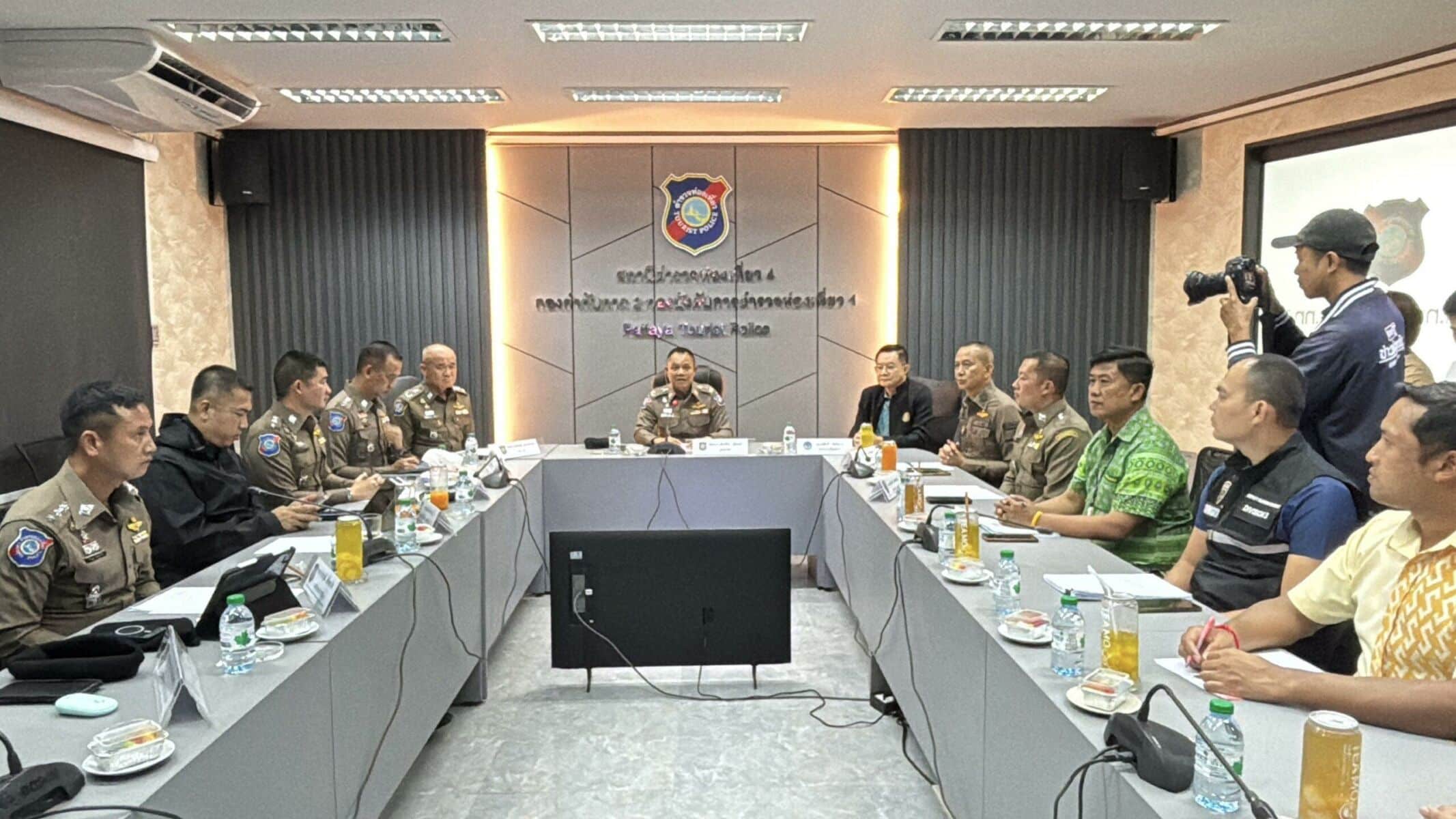 Kiddie-begging gang smashed in Pattaya child trafficking sting | News by Thaiger