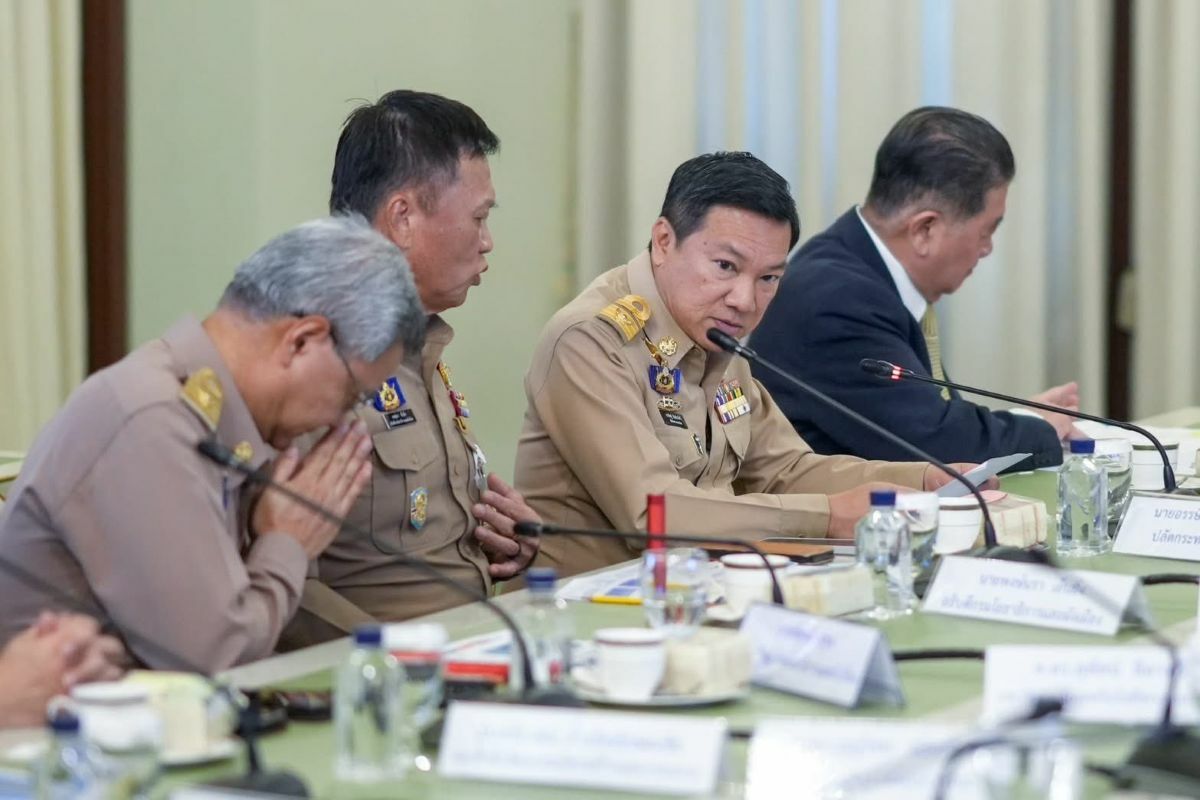 PM confirms flawed construction behind state office collapse | News by Thaiger