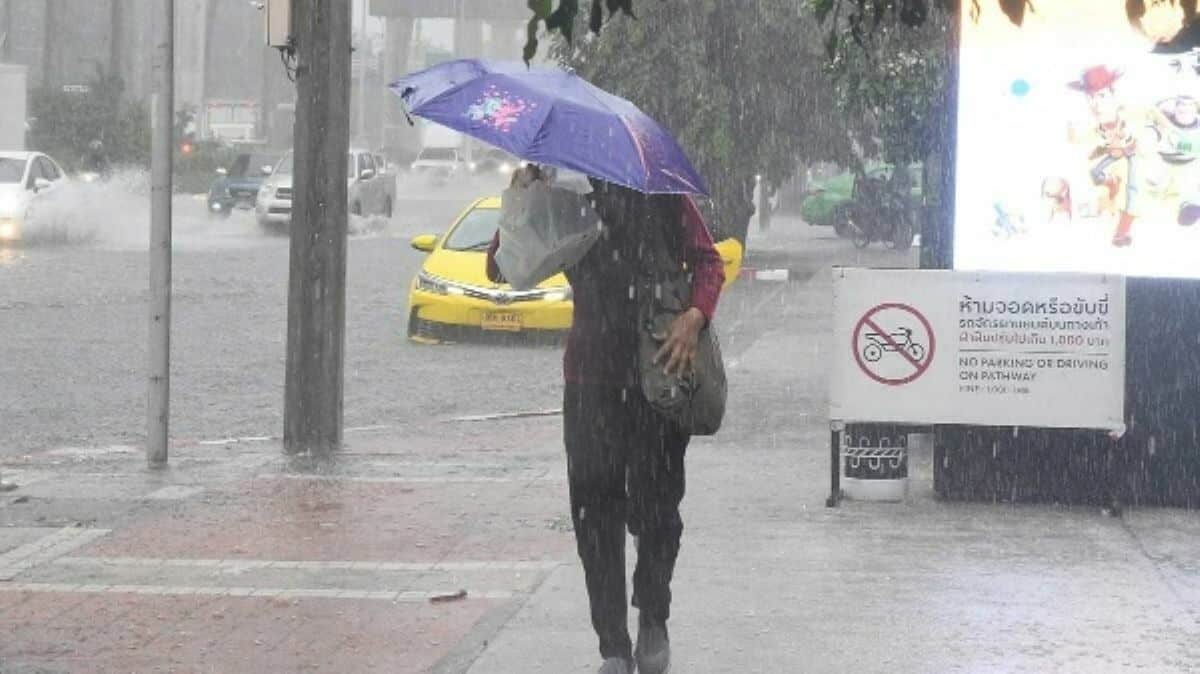 37 Thai provinces issued warning for heavy rain and storms