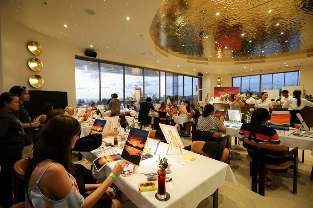 Sole Mio Sunset: A Van Gogh-inspired rooftop art evening | News by Thaiger
