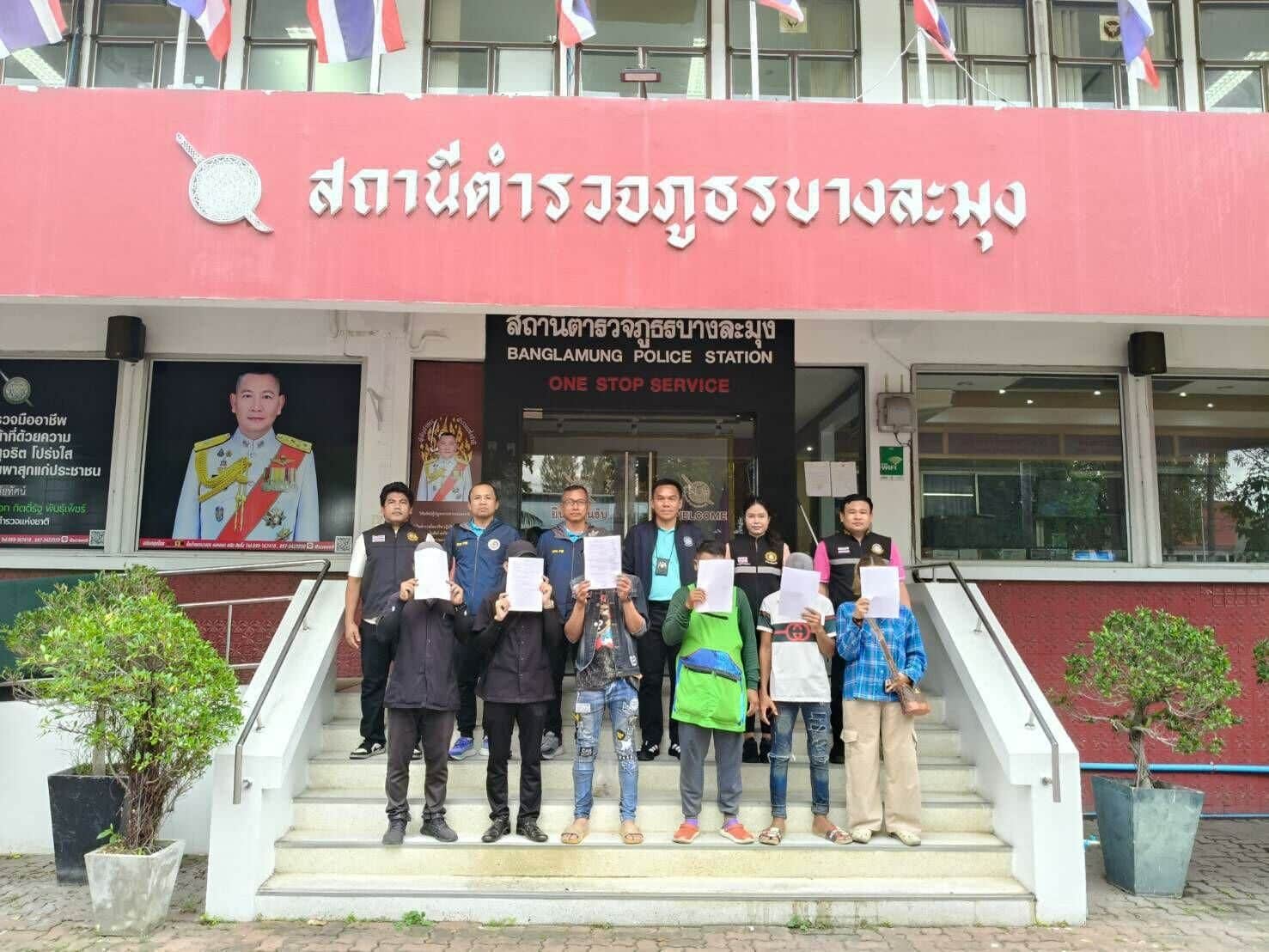 Foreign worker crackdown: 17 nabbed in Chon Buri street job sting | News by Thaiger