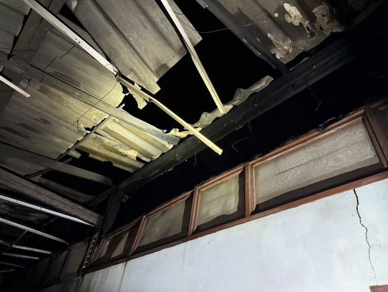 Fire erupts at abandoned Ratsada house after 20 years of silence | News by Thaiger