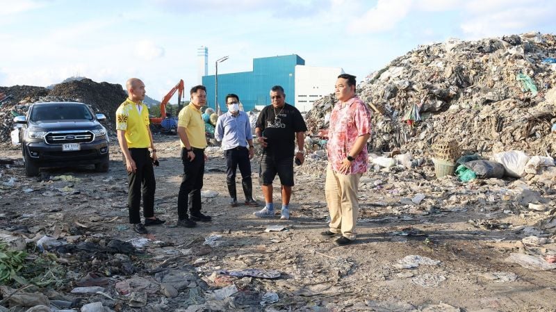 Phuket drowning in rubbish: Mayor vows not to quit | News by Thaiger