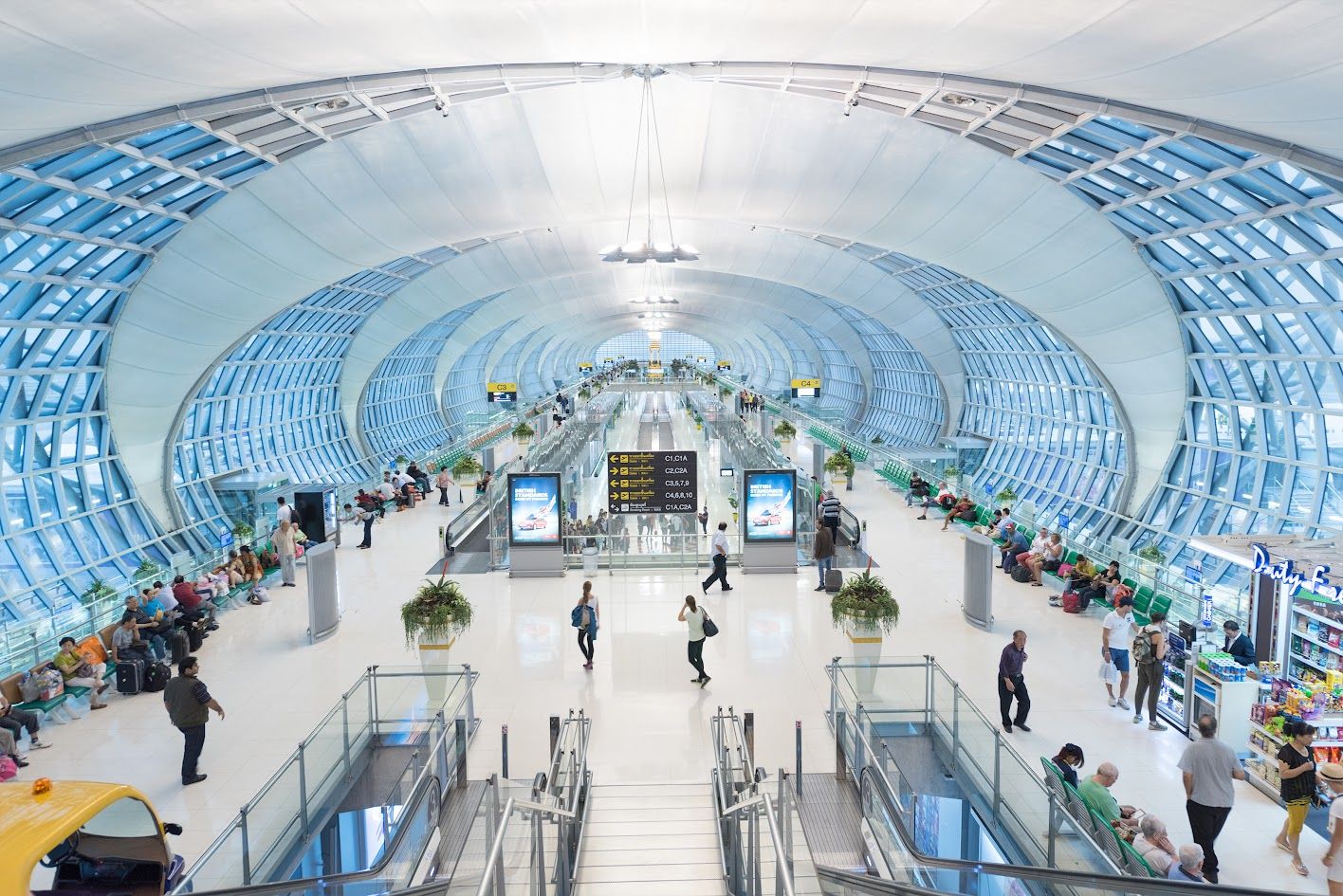 Thai airport fees set to soar, passengers brace for hike | News by Thaiger