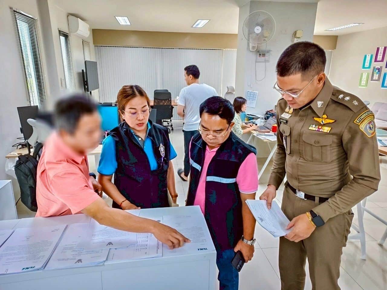 Thai tax scam gang busted for billion-baht VAT fraud racket | News by Thaiger