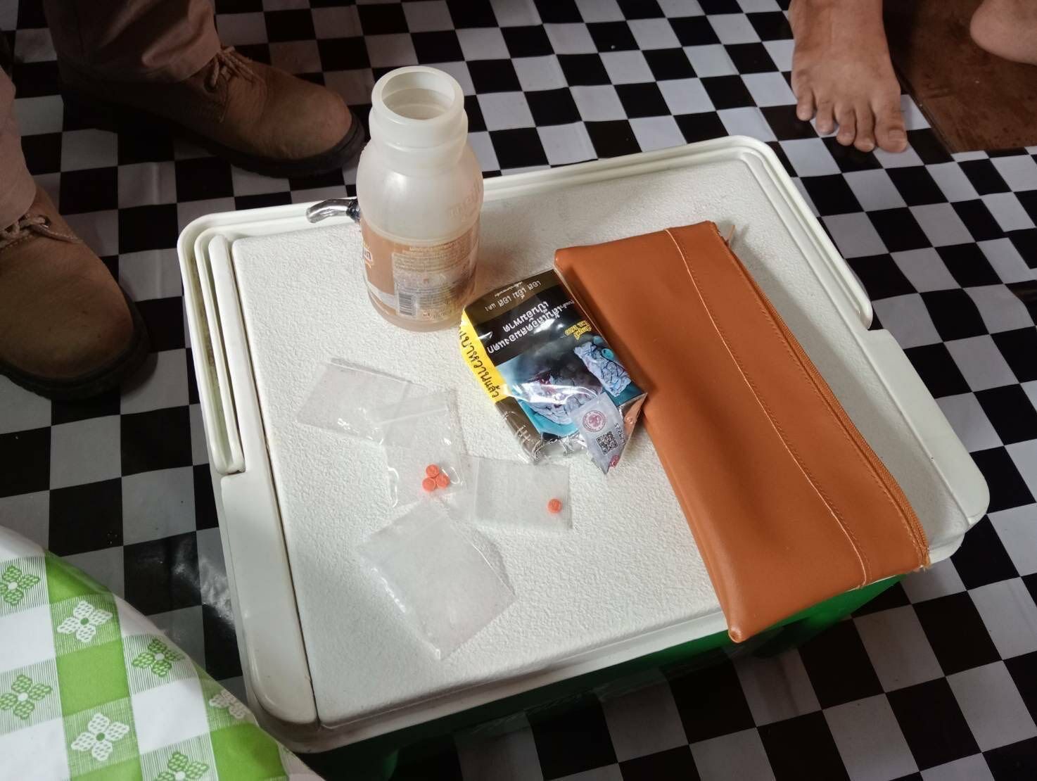 Temple raid: Monks busted for meth use in central Thailand | News by Thaiger