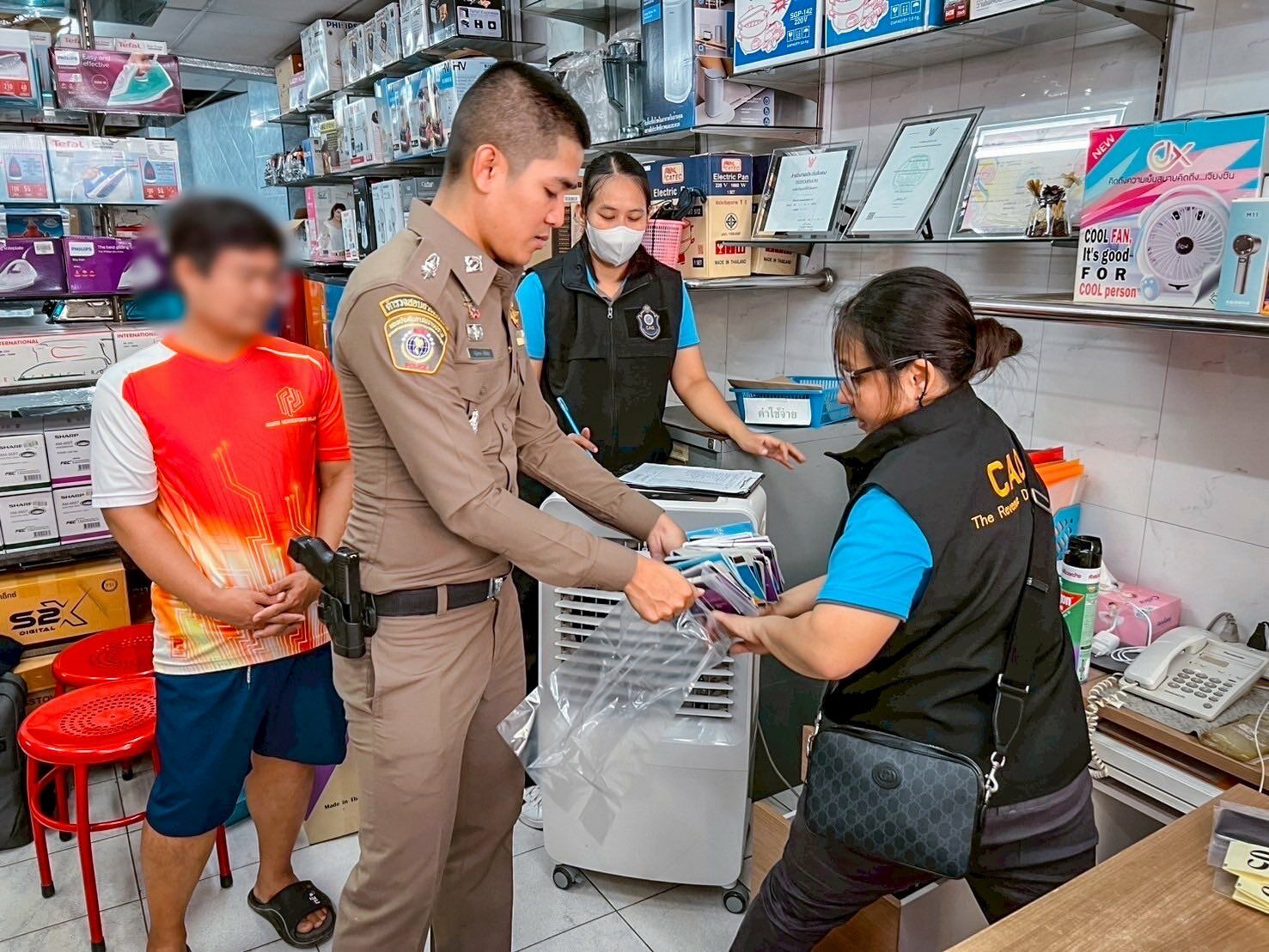 Thai tax scam gang busted for billion-baht VAT fraud racket | News by Thaiger