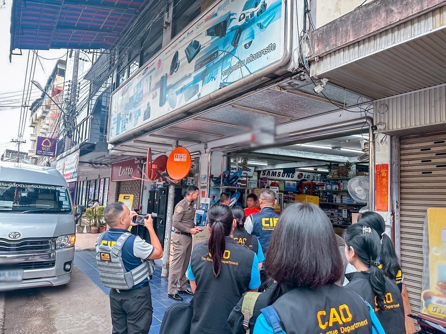 Thai tax scam gang busted for billion-baht VAT fraud racket | News by Thaiger