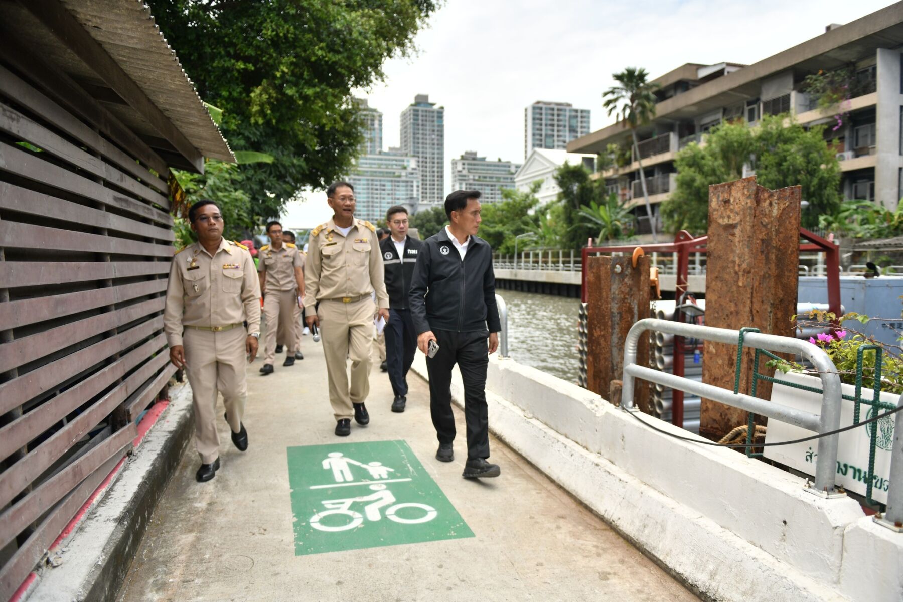 Bangkok unveils 47km canal walkway for safer commuting | News by Thaiger