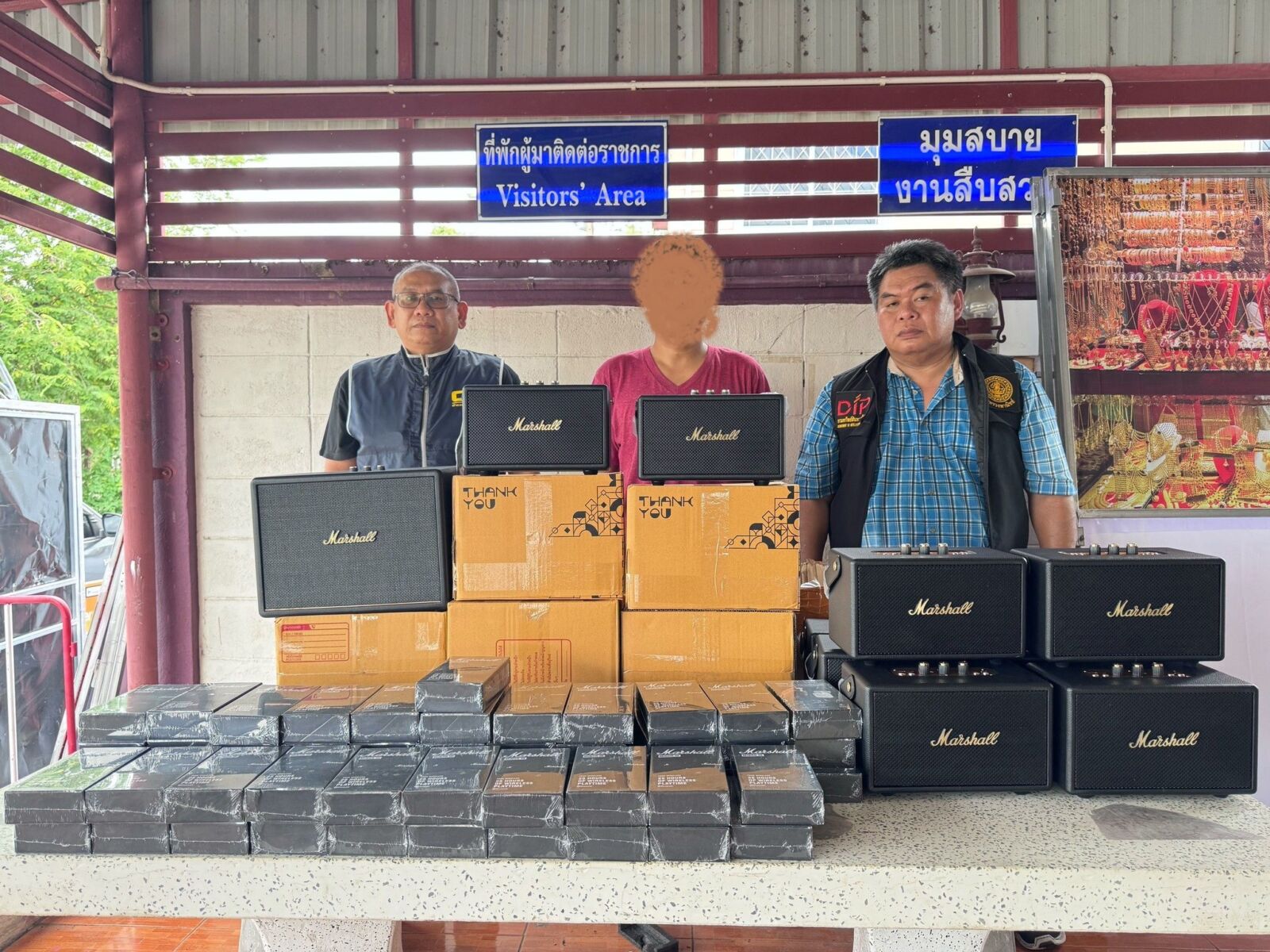 Bangkok blitz: Over 1.3 million fake goods seized in massive raid | News by Thaiger