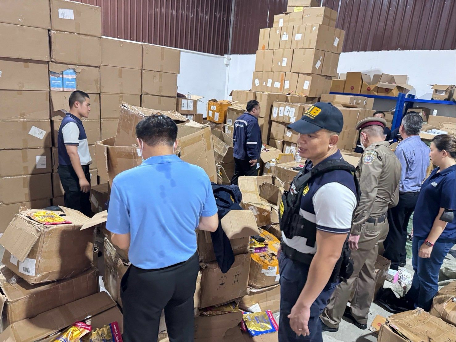 Bangkok blitz: Over 1.3 million fake goods seized in massive raid | News by Thaiger