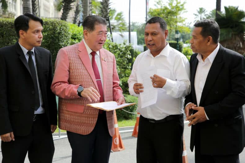 Anutin dismisses Khao Kradong land dispute investigation | News by Thaiger