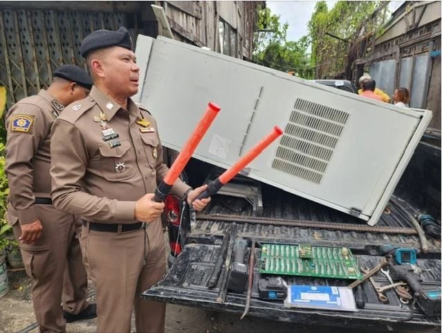 Cable crooks busted after blacking out Bangkok Internet | News by Thaiger