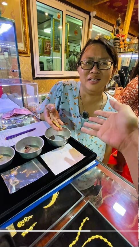 Hearing impaired woman forced to sell gold after 500k baht scam | News by Thaiger