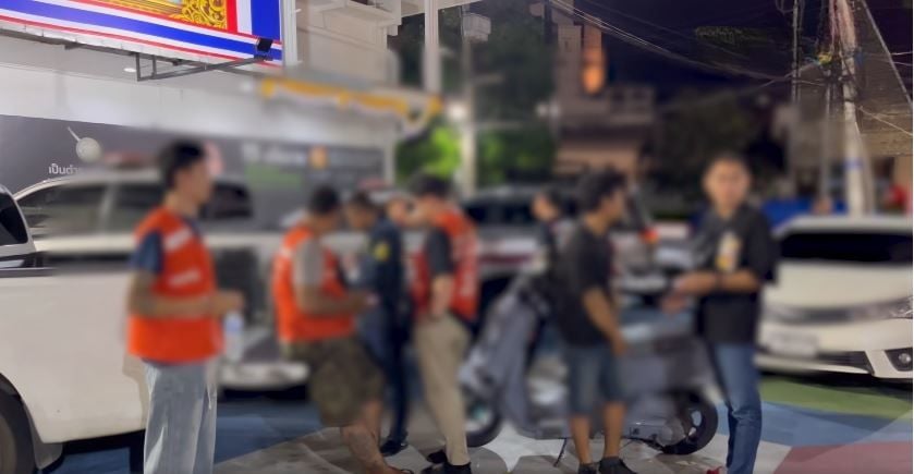 Pattaya motorbike gang traps delivery driver in midnight road rage (video) | News by Thaiger