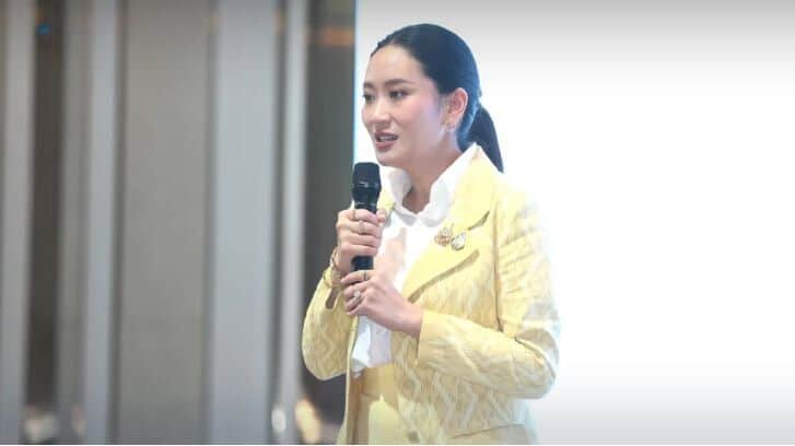Thaksin calls for unity as coalition cracks show | News by Thaiger