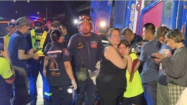 Rainy horror: Phuket-bound tour bus topples in ‘killer curve’ crash | News by Thaiger