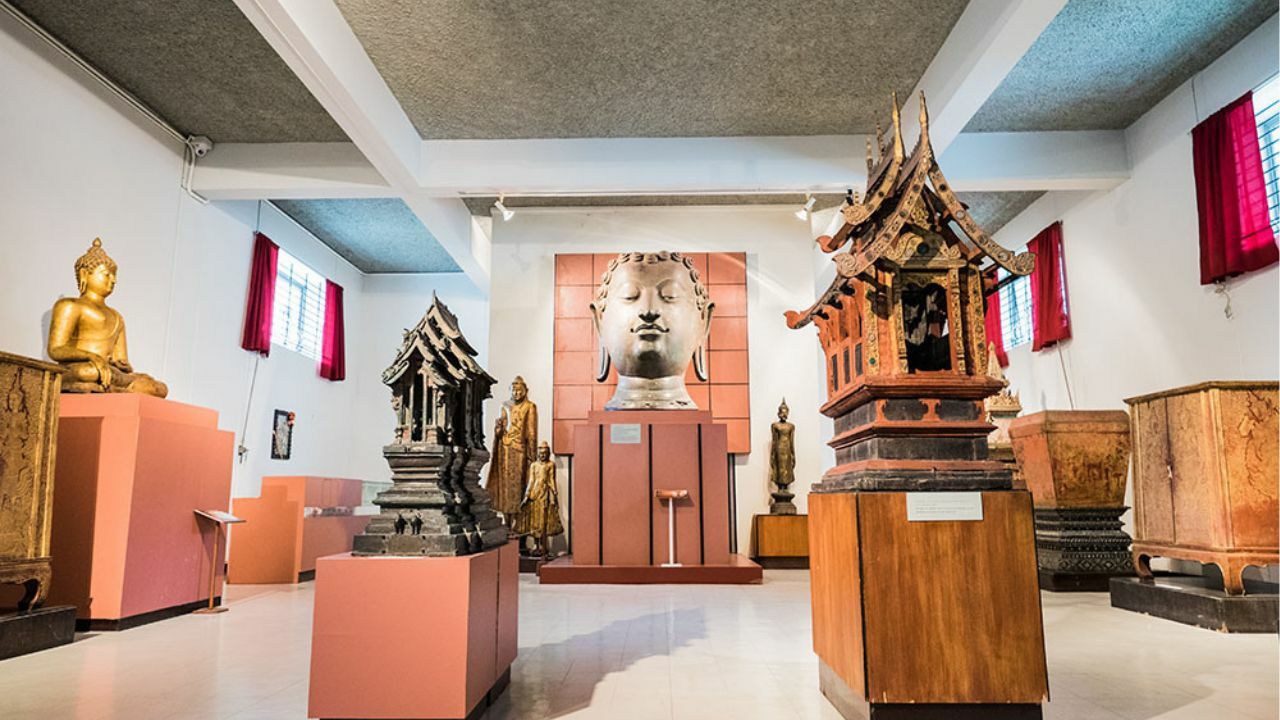 Exhibitions at the Chiang Mai National Museum