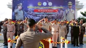 Phuket police arrest 43 in anti-drug raids across 26 sites | Thaiger