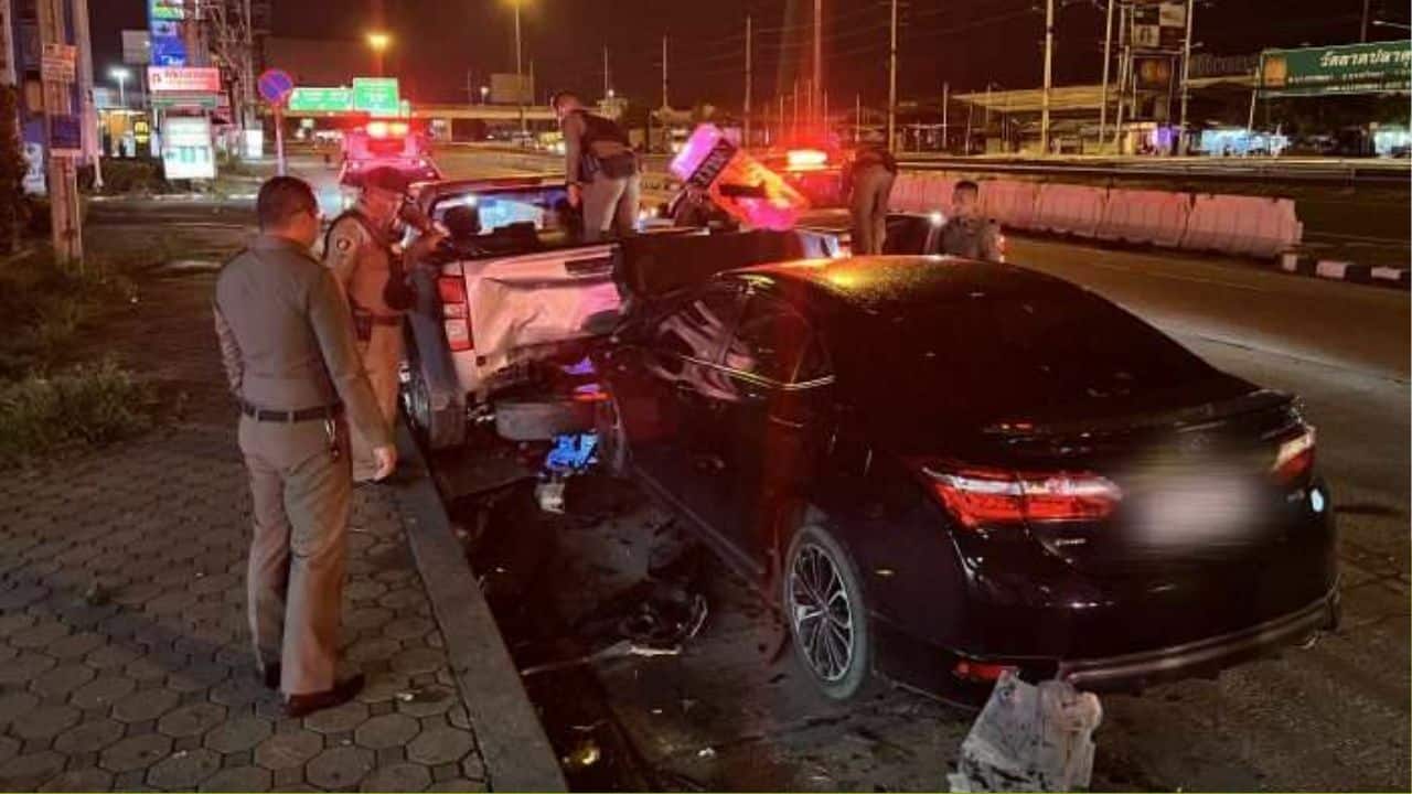 Drunk driver crashes into police car in Nonthaburi, two injured