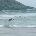 Lifeguard rescues French children from rip current at Kata Beach (video) | Thaiger