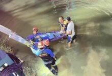 Two men injured as motorbike crashes into Thailand canal