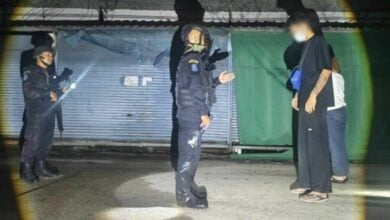 Thai soldiers intercept illegal entrants from Cambodia