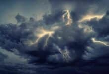 Thailand braces for heavy rainfall and strong winds in 31 provinces