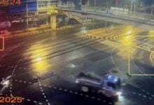 Truck runs red light, fatally hits Thai traffic officer in Bangkok (video)