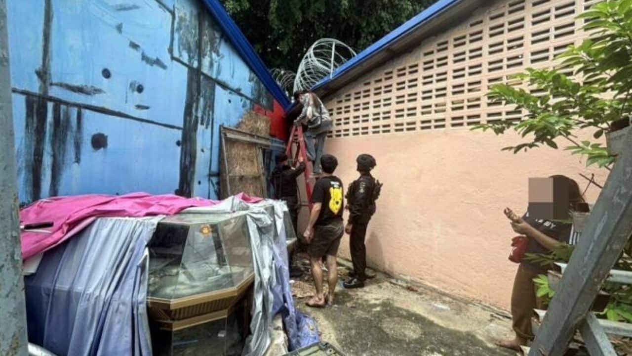 Thai nationals caught entering illegally at Rong Kluea Market