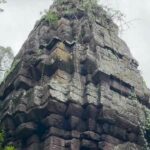 Visitors flock to Prasat Ta Kwai for offerings and lucky numbers | Thaiger