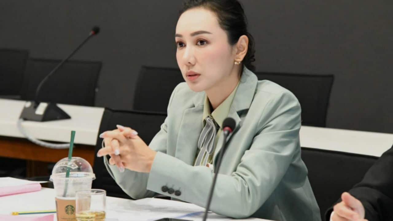 Thailand commits 1,200 scholarships to boost educational equity