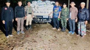 Thai national caught smuggling 3 tonnes of clams from Myanmar | Thaiger