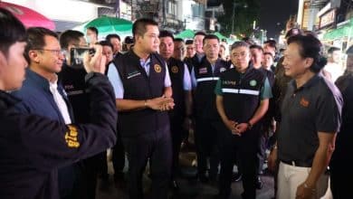 Deputy health minister inspects Khao San Road to boost tourist confidence | Thaiger