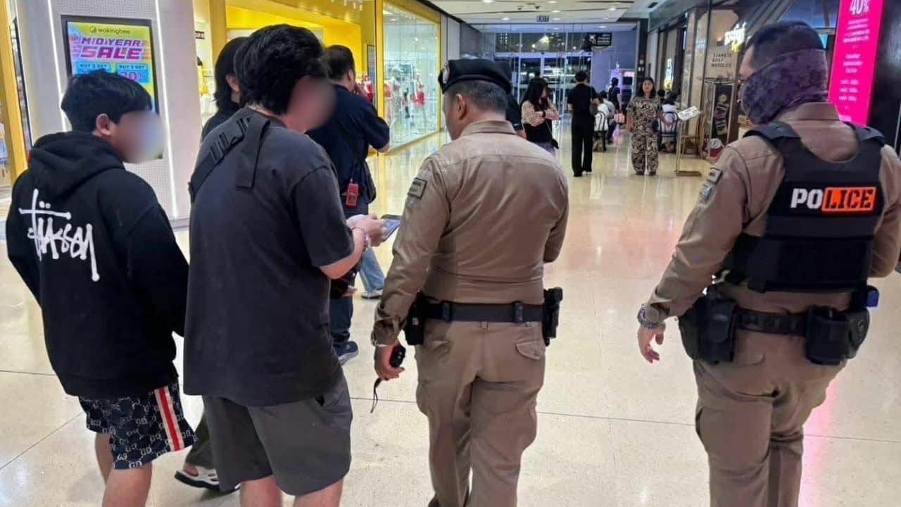 Two suspects arrested in 3.4 million baht robbery at Bangkok mall | News by Thaiger