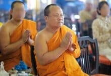 Thai abbot leaves Thailand for Laos amid romantic scandal