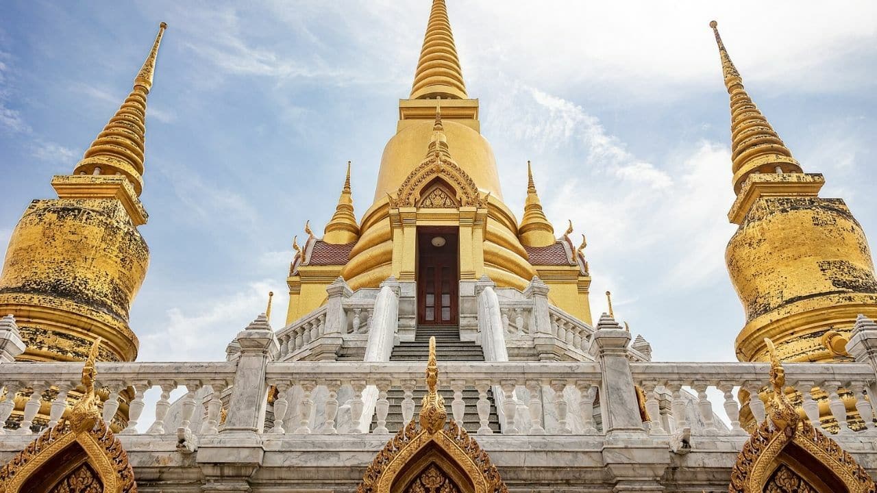 Thai abbot disappears after romantic scandal
